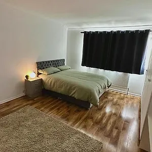Cozy In A Peaceful Area Homestay Hayes (Greater London)