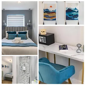 Urban Nest - Stylish Escape Apartment London